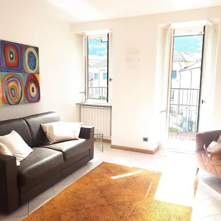 Nigoglia River Apartment *